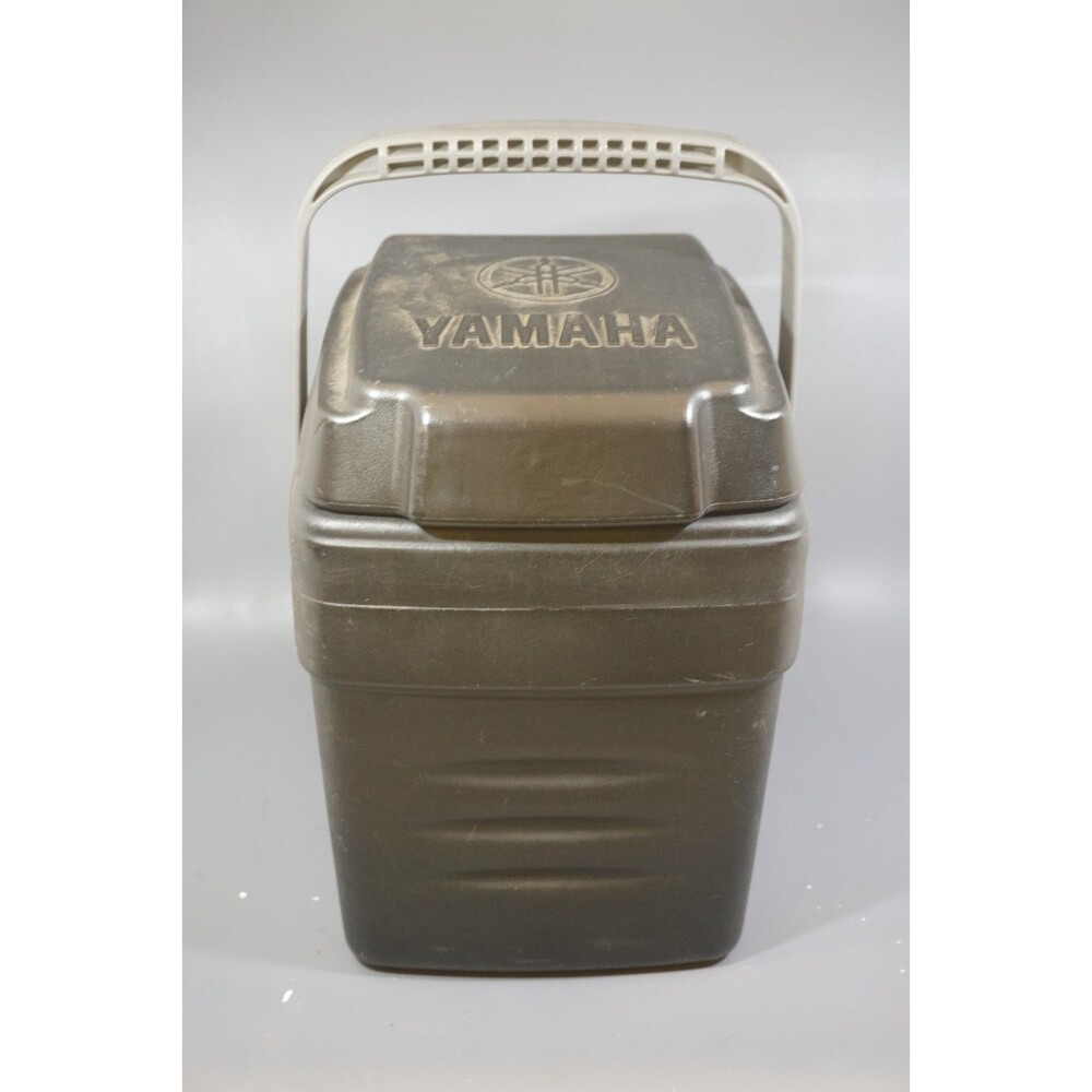 Yamaha Cooler The Drive Golf Cart Black Insulated 6-Pack Mountable Ice Box VGC
